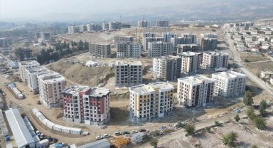 Hatay'da ay sonuna kadar 7 bine yakın ev hak sahiplerine teslim edilecek