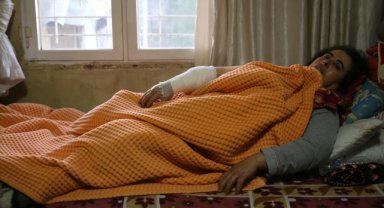 Hatay'da yasaklı ırk 3 köpeğin saldırısına uğrayan kadın yaralandı