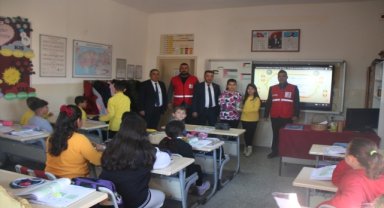 İlkokul öğrencilerinden Filistin için yardım kampanyası