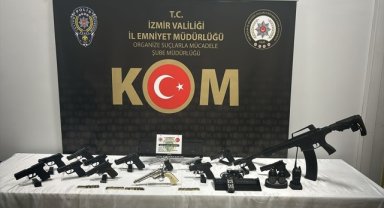 İzmir ve Aydın'da Kafes-18 Operasyonu kapsamında 28 şüpheli gözaltında