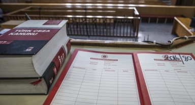 Kamuoyunda "yüksek karlı gizli fon" adıyla bilinen dolandırıcılık davasında yeni mesaj kayıtlarına ulaşıldı