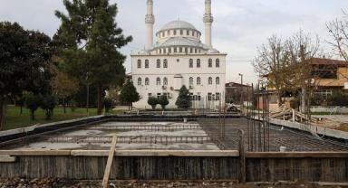 Köseköy’de meydan düzenlemesi başladı