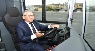 Kayseri Büyükşehir Belediyesi elektrikli otobüsleri teslim aldı