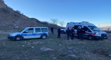 Kayseri'de dağlık alanda mahsur kalan kadın kurtarıldı