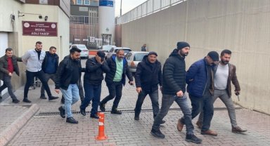 Kayseri'deki cinayet ve yaralamaya ilişkin yakalanan 3 zanlı adliyede