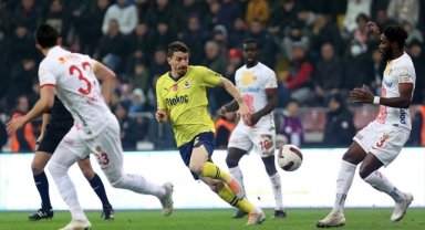 Kayserispor, evindeki namağlup ünvanını Fenerbahçe karşısında kaybetti 