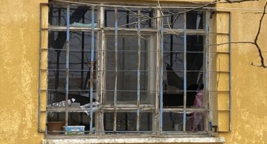 Kırşehir'de iki eve düzenlenen silahlı saldırıda 3 kişi yaralandı