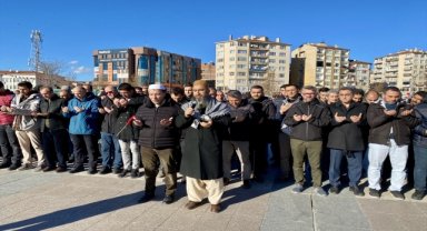 Kırşehir'de İsrail'in Gazze'ye yönelik saldırıları protesto edildi