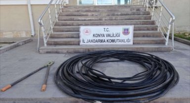 Konya'da kablo hırsızlığı yaptıkları iddiasıyla 3 şüpheli tutuklandı