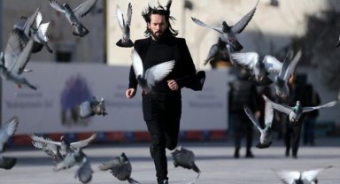 "Konyalı John Wick" yöre diliyle Anadolu'yu tanıtıyor