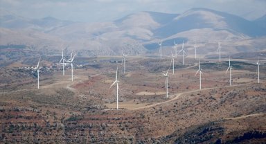 Küresel rüzgar enerjisi kurulu gücü 2024'te 143 gigavat artacak