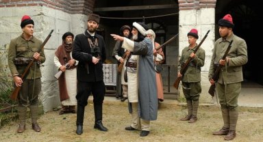 "Mahsusa" dizisi bugün yaşanan olaylara mercek tutmayı amaçlıyor