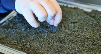 "Manyetit kumun binalarda yalıtım ve güçlendirme sağladığı" proje birincilik kazandı