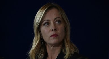 Meloni, İsrail'den kendisini uluslararası hukuka uygun şekilde savunmasını istediklerini belirtti