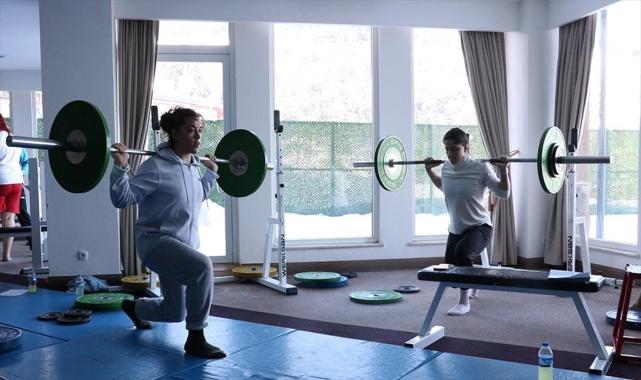 Milli judocular, Palandöken'in zirvesinde uluslararası müsabakalara hazırlanıyor