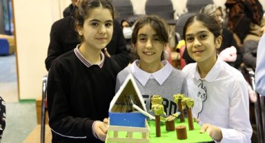 Muş'taki öğrencilerin Deneyap Teknoloji Atölyesi'nde hazırladığı projeler sergilendi