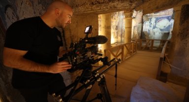 Nüfusunun 2 bin katı turist alan Göreme İngiliz belgeselcileri ağırlıyor