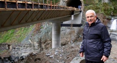 Ordu'da heyelan nedeniyle kapalı Karadeniz-Akdeniz yolundaki çalışmalarda sona gelindi