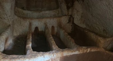 Perre Antik Kenti'nde oda mezar bulundu