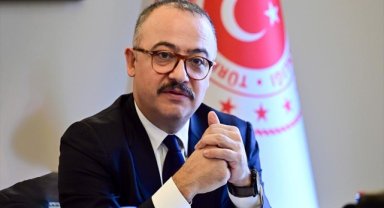 SAM Başkanı Yılmaz, İstanbul'da akademisyenlerle buluştu