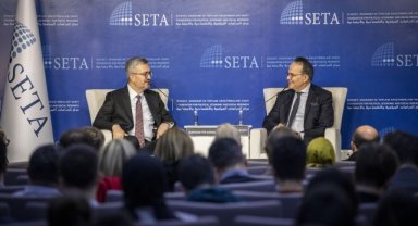 SETA tarafından "Türkiye- AB İlişkilerini Yeniden İşler Kılmak" paneli düzenlendi
