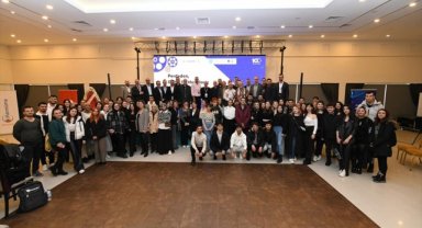 Sinema alanındaki güncel gelişmeler ve sinemanın düşünsel boyutları Cihannüma etkinliğinde konuşuldu