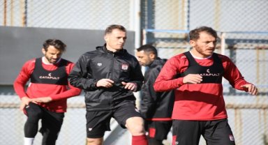 Sivasspor, Fenerbahçe maçının hazırlıklarını sürdürdü