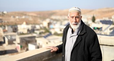 Suriye'de yaşayan Nekbe tanığı 80 yaşındaki Hanini, çocuklarına Filistin'e geri dönme umudunu aşılıyor