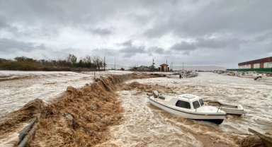 Taşkın risklerine karşı tahmin ve erken uyarı sistemleri devreye alınıyor