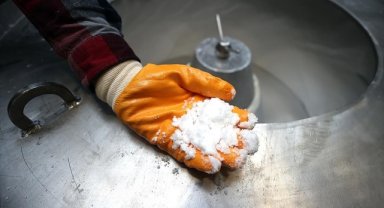 Temiz enerji dönüşümünde maden ve kimyasallara talep artacak