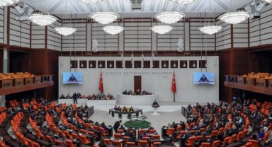 Ticaret ile Sanayi ve Teknoloji Bakanlıklarının 2024 yılı bütçeleri Genel Kurulda kabul edildi