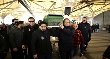 TOSFED'in kurucu başkanı Oyman Atabay, toprağa verildi