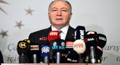 TÜRK-İŞ Genel Başkan Yardımcısı Ağar, Asgari Ücret Tespit Komisyonu toplantısının ardından konuştu