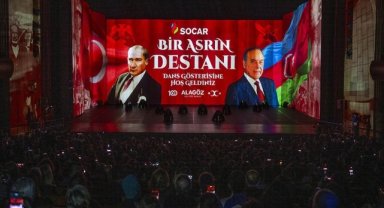 Türkiye ve Azerbaycan kültüründen unsurlar barındıran "Asrın Destanı" gösterisi AKM'de sahnelendi 