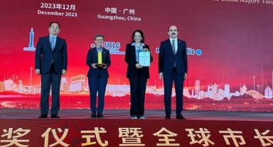 UCLG Başkanı Altay Çin’de Dünya Belediyelerine Hitap Etti