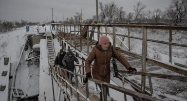 Ukrayna'da çatışmaların yoğunlaştığı Kupyansk'ta yaşam zor şartlar altında sürüyor