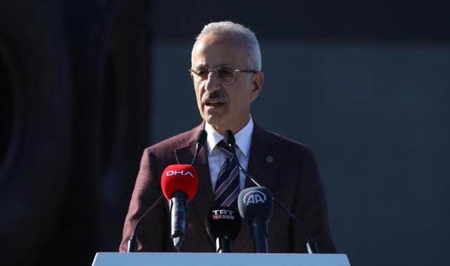Ulaştırma ve Altyapı Bakanı Uraloğlu: Gemi sanayimiz, ihracat kapasitesiyle ülke ekonomisine büyük katkı sağlamaktadır