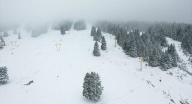 Uludağ, Kasım'da yağan karla turizm sezonunu erken açacak