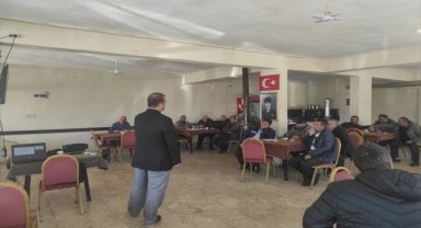 Yalıhüyük'te çiftçilere eğitim verildi