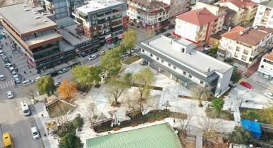 Yarımca Kent Meydanı yüzde 95 tamam