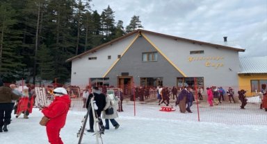 Yıldıztepe Kayak Merkezi'nde yılbaşı hareketliliği
