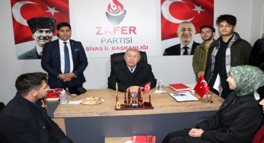 Zafer Partisi Genel Başkanı Özdağ, Sivas'ta ziyaretlerde bulundu