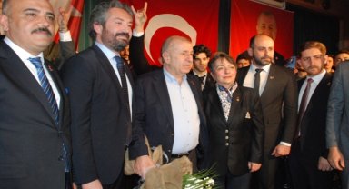 Zafer Partisi Genel Başkanı Ümit Özdağ, Eskişehir'de belediye başkan adaylarını açıkladı