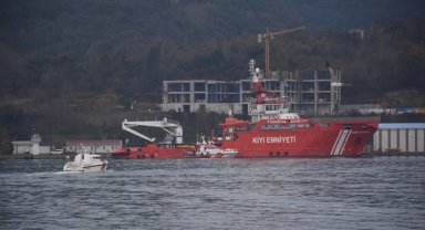 Zonguldak'ta batan geminin kayıp 7 personelini arama çalışmaları sürüyor