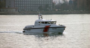 Zonguldak'ta batan geminin kayıp 7 personelini arama çalışmaları sürüyor