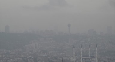 Ankara'da hava kirliliği gün içinde "orta seviyede" ölçüldü 