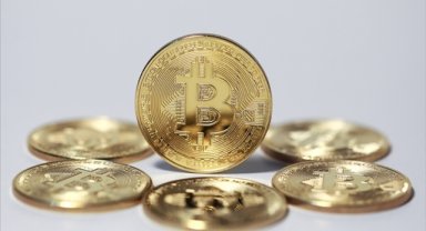 Bitcoin'in fiyatı ETF onayına ilişkin iyimserlikle 45 bin doları aştı