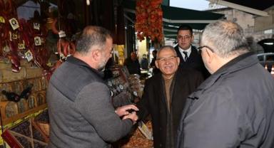 Büyükkılıç sabahın ilk ışıklarında Camikebir esnafını ziyaret etti