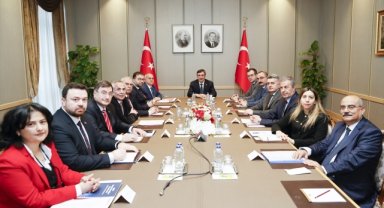 Cumhurbaşkanı Yardımcısı Yılmaz, OSTİM OSB ile SETBİR yönetim kurulu üyelerini kabul etti