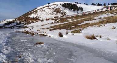 Erzurum, Ardahan ile Kars'ta soğuk hava etkisini sürdürüyor